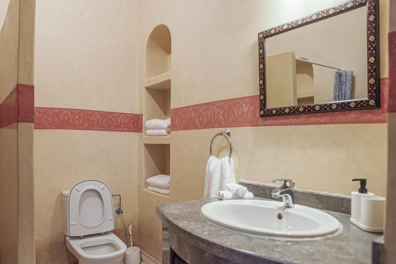 Vakantiehuis Ocean Breeze 2br Escape Walk To The Waves Tamelalt