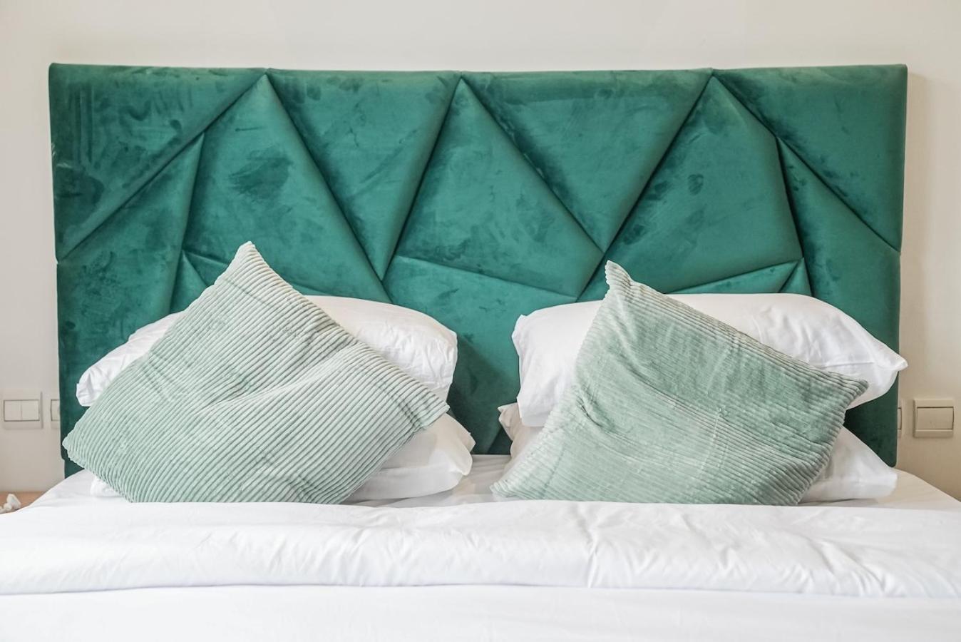 Ocean Breeze 2br Escape Walk To The Waves Vakantiehuis